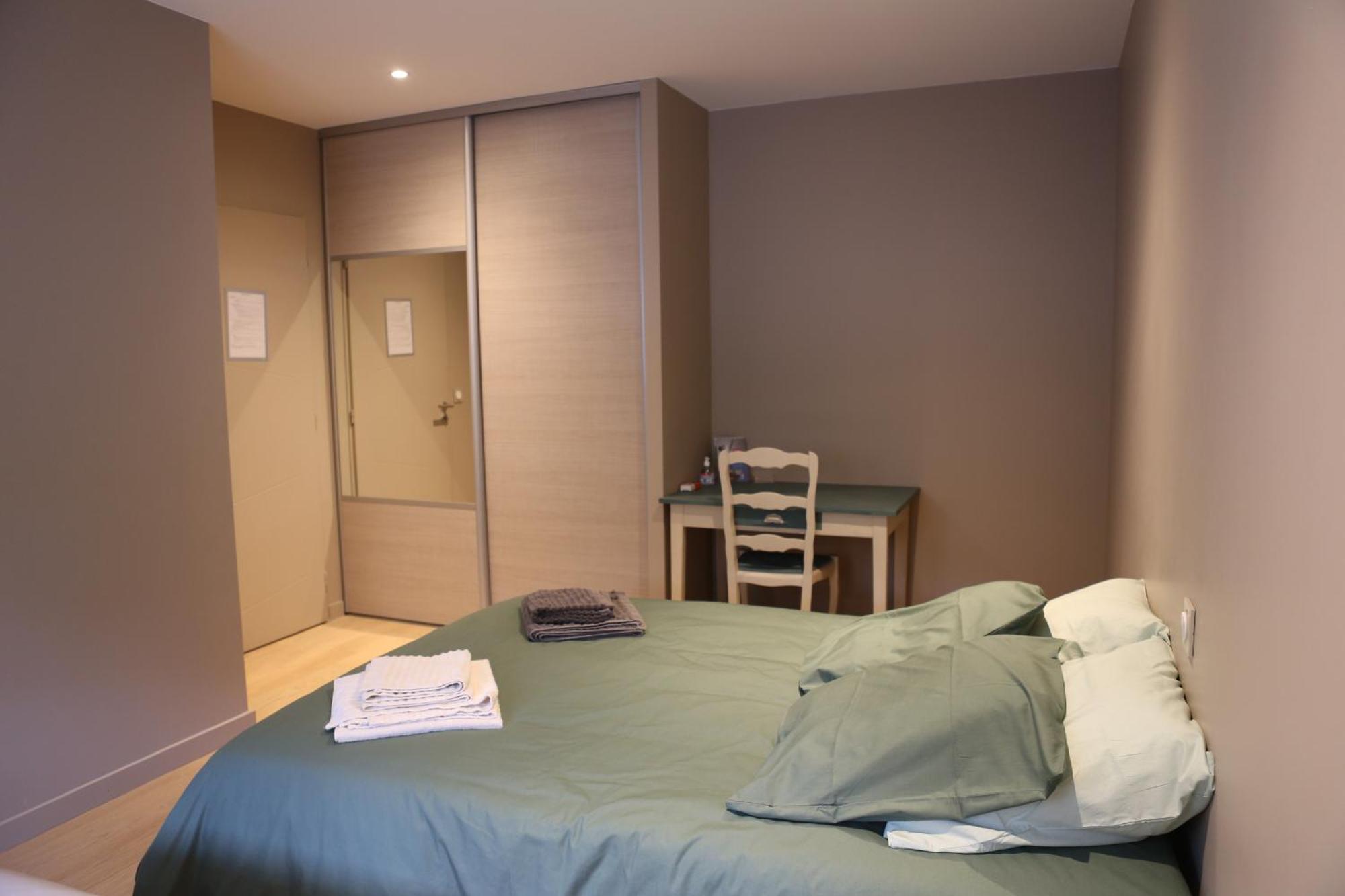 Chambres Avec Salle De Bain Et Petit Dejeuner Chez Jp&Josy Saint-Aubin-de-Médoc Zewnętrze zdjęcie